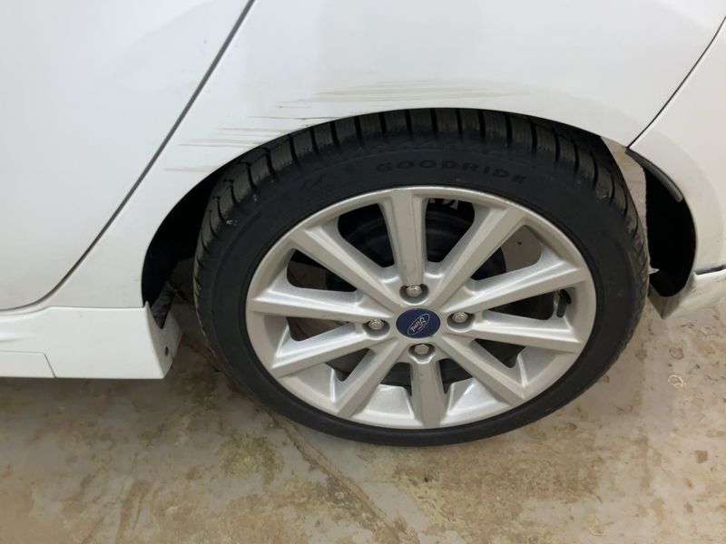 Ford Fiesta 1.0 EcoBoost ST-Line 2017 – снимка 5
