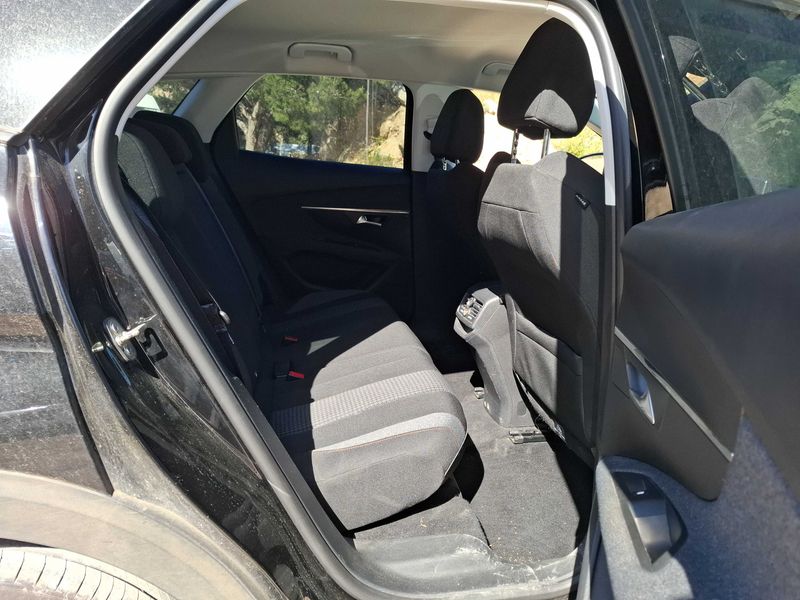 Peugeot 3008 1.5 Blue-HDi Active Business 2018 – снимка 14