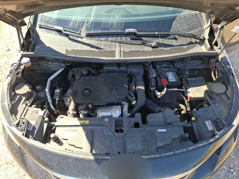 Peugeot 3008 1.5 Blue-HDi Active Business 2018 – снимка 8
