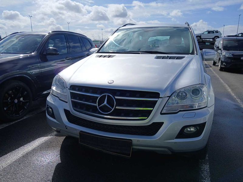 Mercedes-Benz M-Klasse ML 320 CDI 2009 – снимка 7