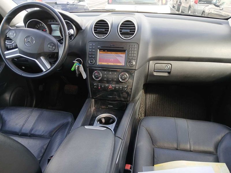 Mercedes-Benz M-Klasse ML 320 CDI 2009 – снимка 11