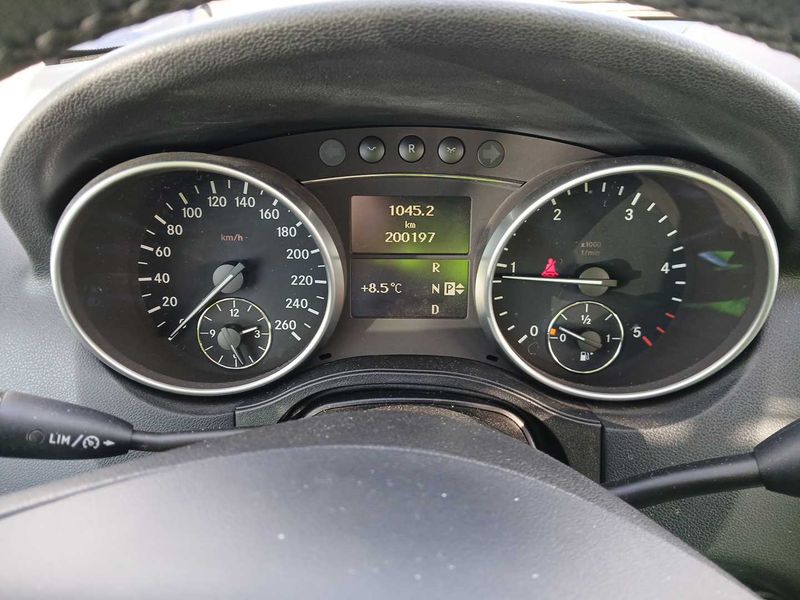 Mercedes-Benz M-Klasse ML 320 CDI 2009 – снимка 12