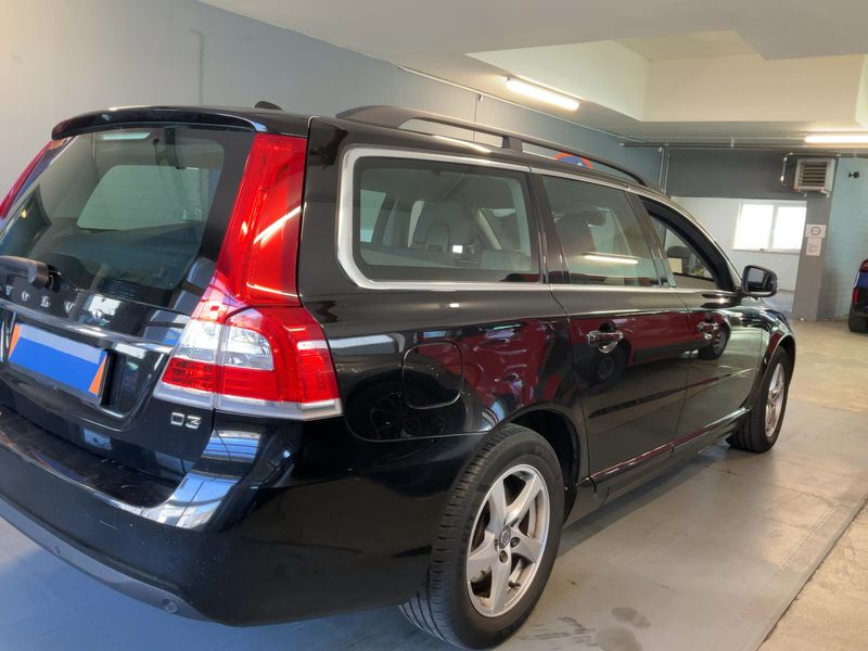 Volvo V70 2.0 D3 Linje Classic 2016 – снимка 8