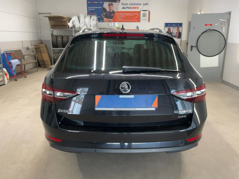 Skoda Superb 2.0 TDI Style 4x4 2017 – снимка 7