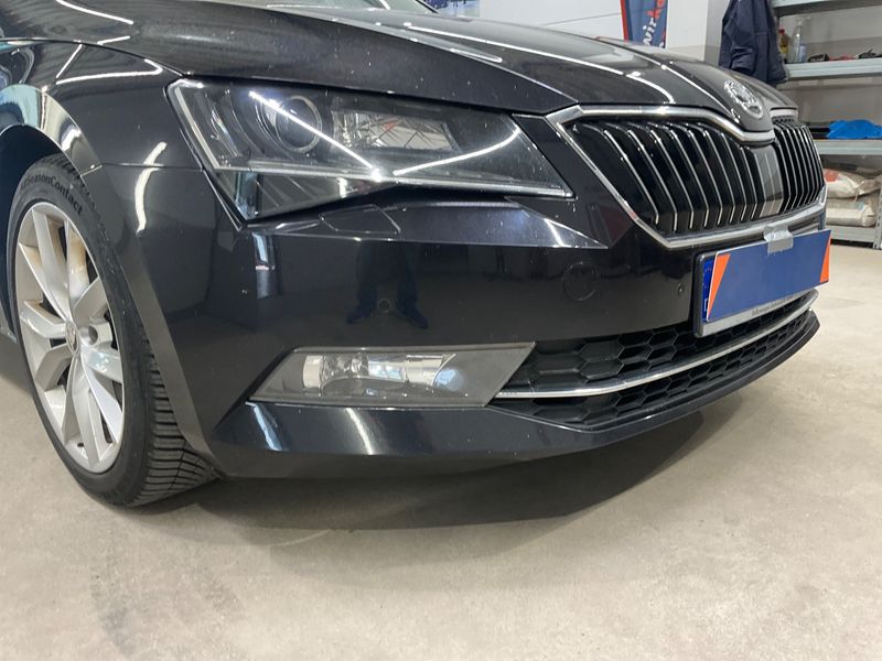 Skoda Superb 2.0 TDI Style 4x4 2017 – снимка 28