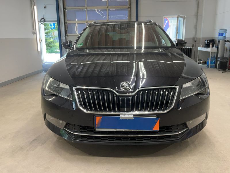 Skoda Superb 2.0 TDI Style 4x4 2017 – снимка 14