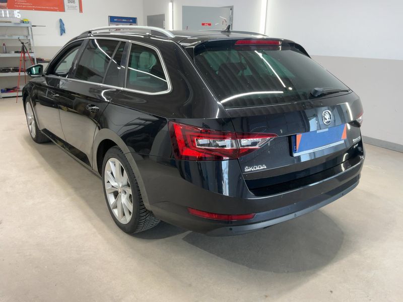 Skoda Superb 2.0 TDI Style 4x4 2017 – снимка 6