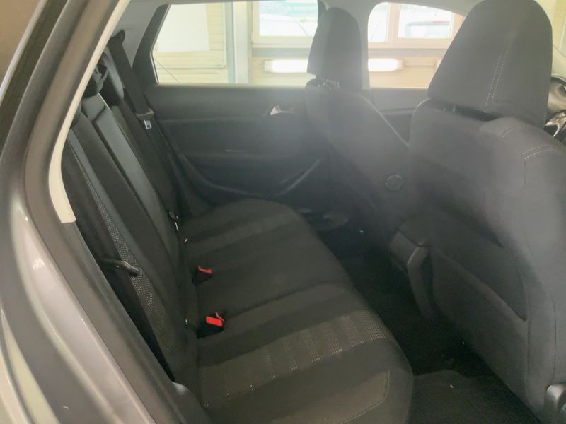 Peugeot 308 1.6 Blue-HDi Allure 2016 – снимка 20