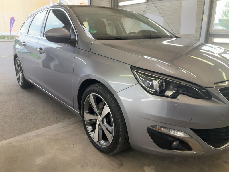 Peugeot 308 1.6 Blue-HDi Allure 2016 – снимка 12