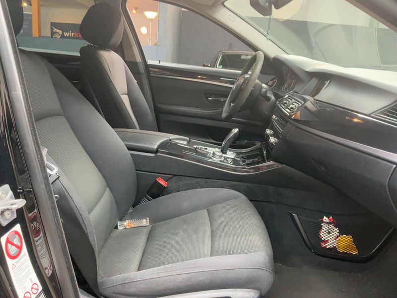 BMW 5er 520d 2015 – снимка 16