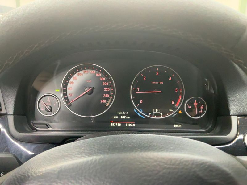 BMW 5er 520d 2015 – снимка 18