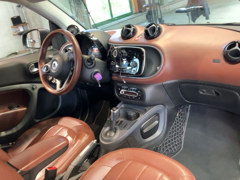 Smart fortwo 0.9 Turbo Brabus Brabus 2018 – снимка 17