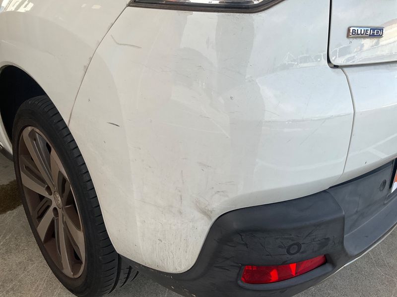 Peugeot 3008 1.6 Blue-HDi Allure 2016 – снимка 32