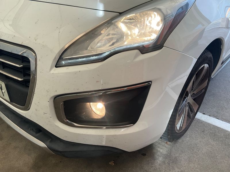 Peugeot 3008 1.6 Blue-HDi Allure 2016 – снимка 35