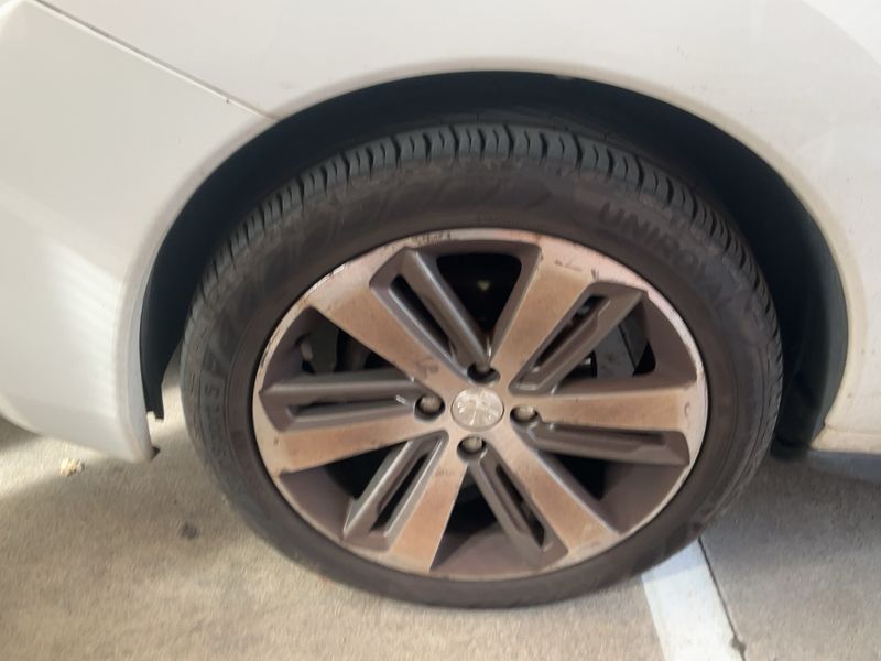 Peugeot 3008 1.6 Blue-HDi Allure 2016 – снимка 3