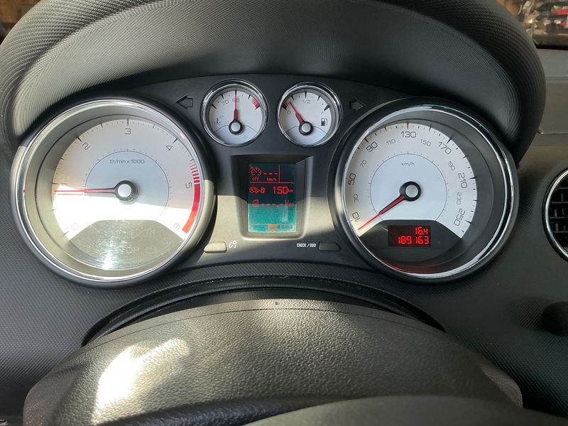 Peugeot 308 2.0 HDi Sport Pack 2009 – снимка 4