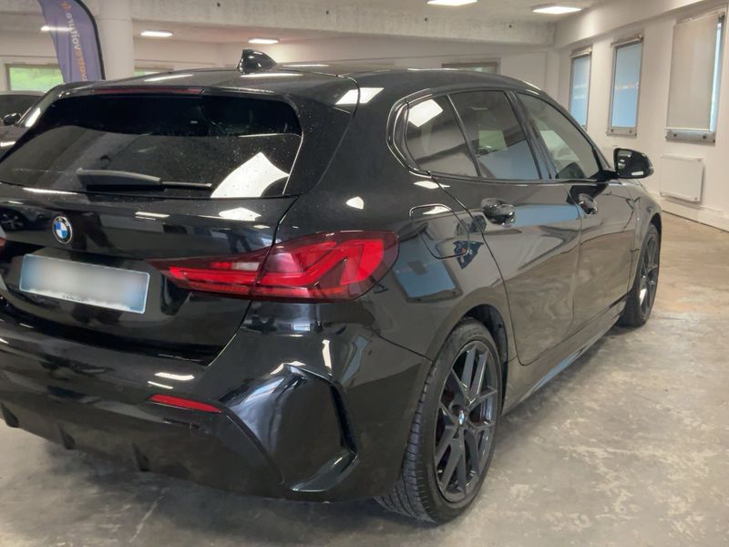 BMW 1er 118i M Sport 2021 – снимка 8