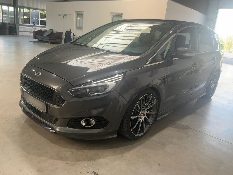 Ford S-Max 2.0 TDCi Bi-Turbo Titanium 2016 – снимка 1