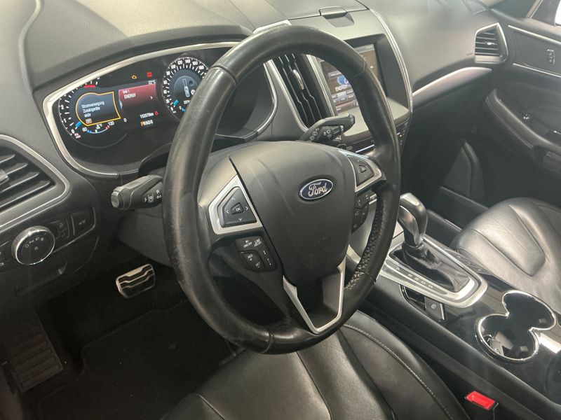 Ford S-Max 2.0 TDCi Bi-Turbo Titanium 2016 – снимка 27
