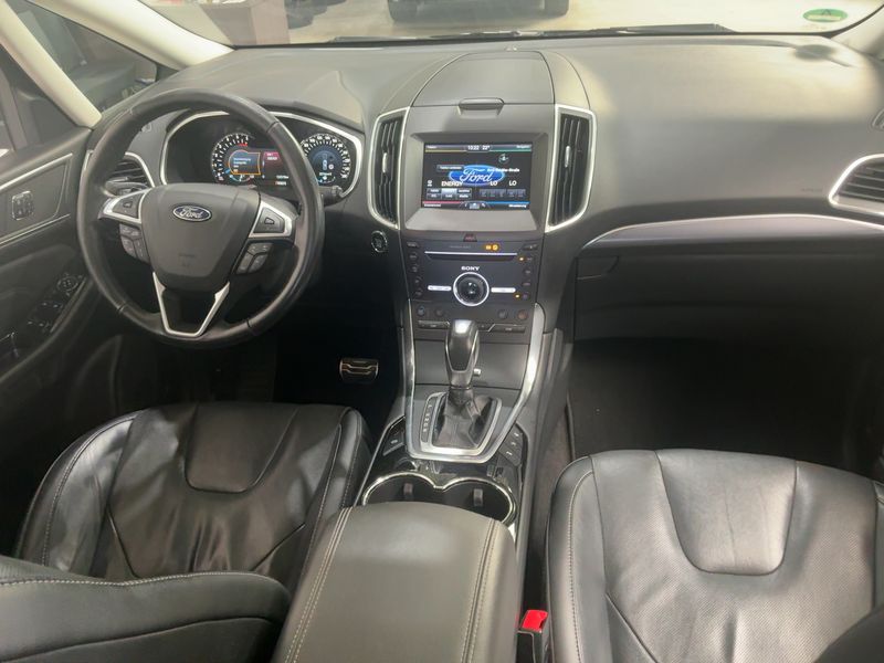 Ford S-Max 2.0 TDCi Bi-Turbo Titanium 2016 – снимка 18