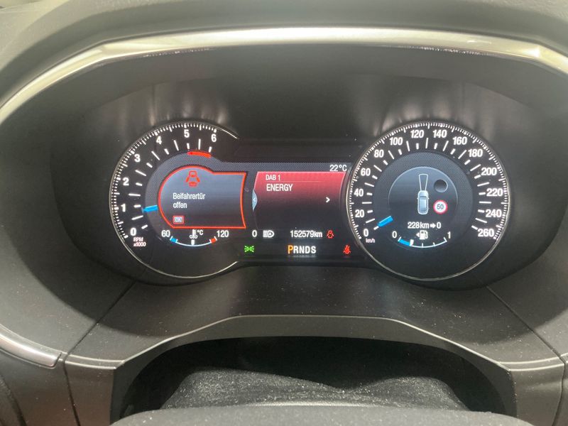 Ford S-Max 2.0 TDCi Bi-Turbo Titanium 2016 – снимка 19