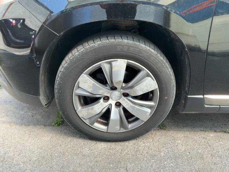 Peugeot 2008 1.6 e-HDi Allure 2013 – снимка 3