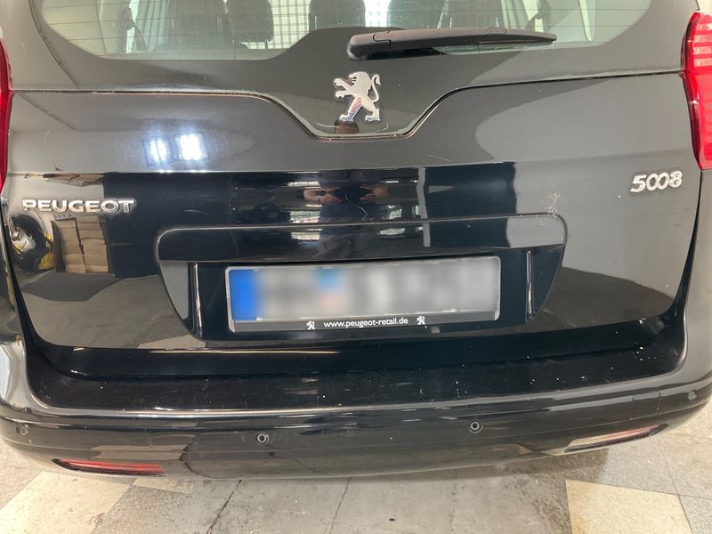 Peugeot 5008 2.0 HDi Premium 2010 – снимка 40