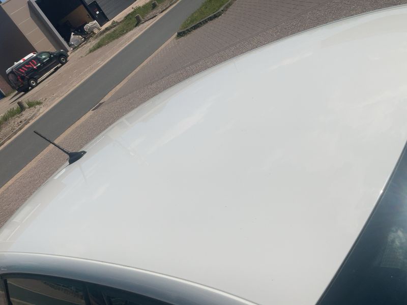 Volkswagen Polo 1.2 TSI Comfortline BlueMotion Tech 2015 – снимка 13