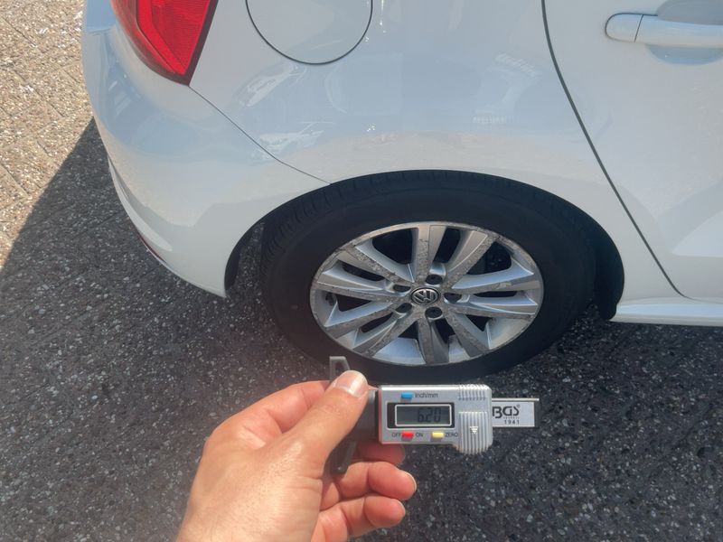 Volkswagen Polo 1.2 TSI Comfortline BlueMotion Tech 2015 – снимка 9