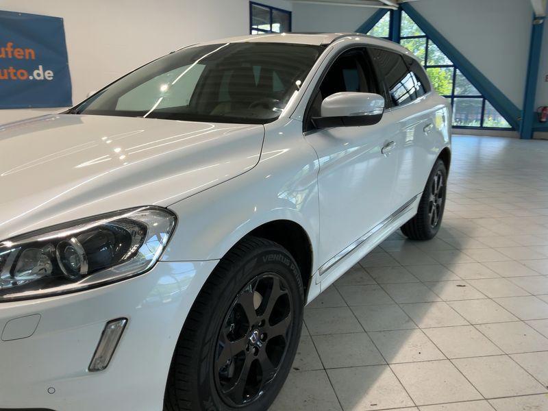 Volvo XC60 2.4 D5 Summum AWD 2014 – снимка 2