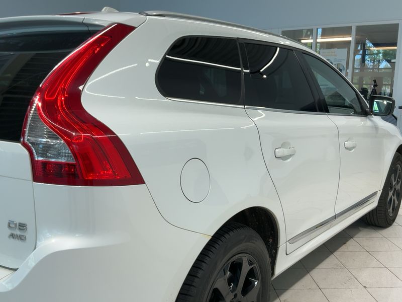 Volvo XC60 2.4 D5 Summum AWD 2014 – снимка 8