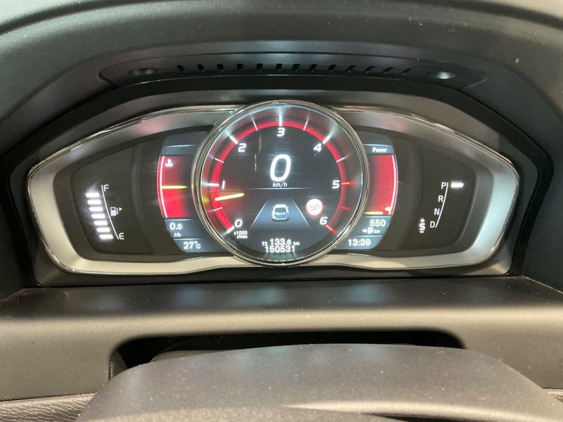 Volvo XC60 2.4 D5 Summum AWD 2014 – снимка 19