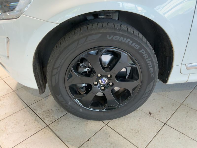 Volvo XC60 2.4 D5 Summum AWD 2014 – снимка 3