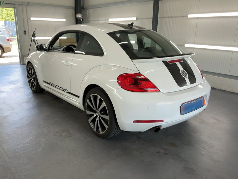 Volkswagen Beetle 2.0 TSI Sport 2011 – снимка 6