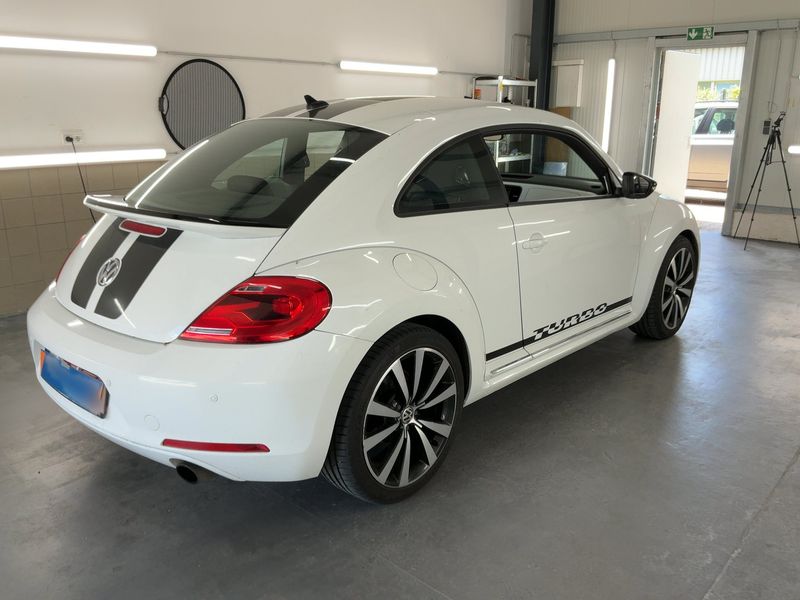 Volkswagen Beetle 2.0 TSI Sport 2011 – снимка 8