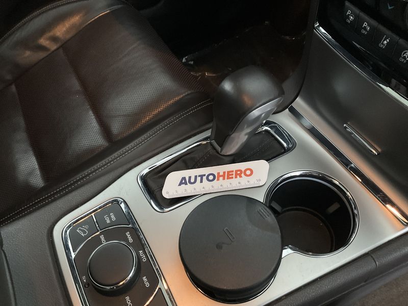 Jeep Grand Cherokee 3.0 CRD Overland 2019 – снимка 28