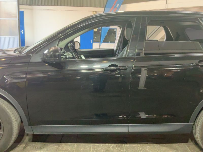 Land Rover Discovery Sport D165 Mild-Hybrid AWD 2021 – снимка 4