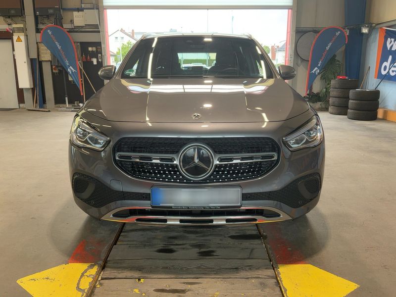 Mercedes-Benz GLA-Klasse GLA 200 Progressive 2021 – снимка 14
