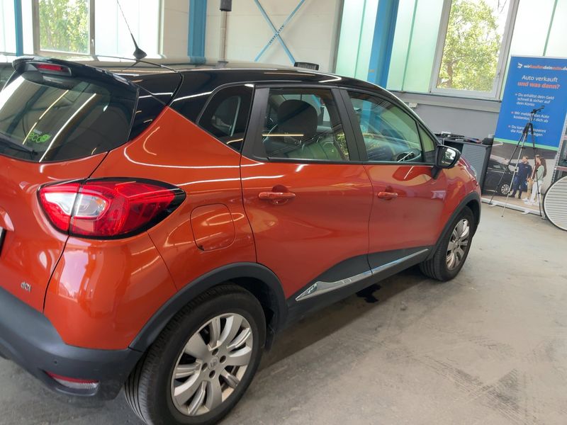 Renault Captur 1.5 dCi Energy Dynamique 2015 – снимка 8