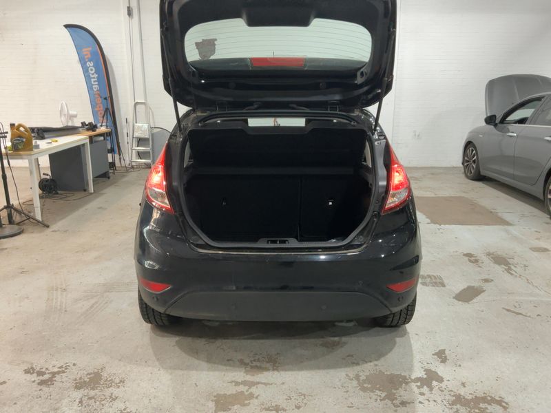 Ford Fiesta 1.0 Trend 2017 – снимка 15
