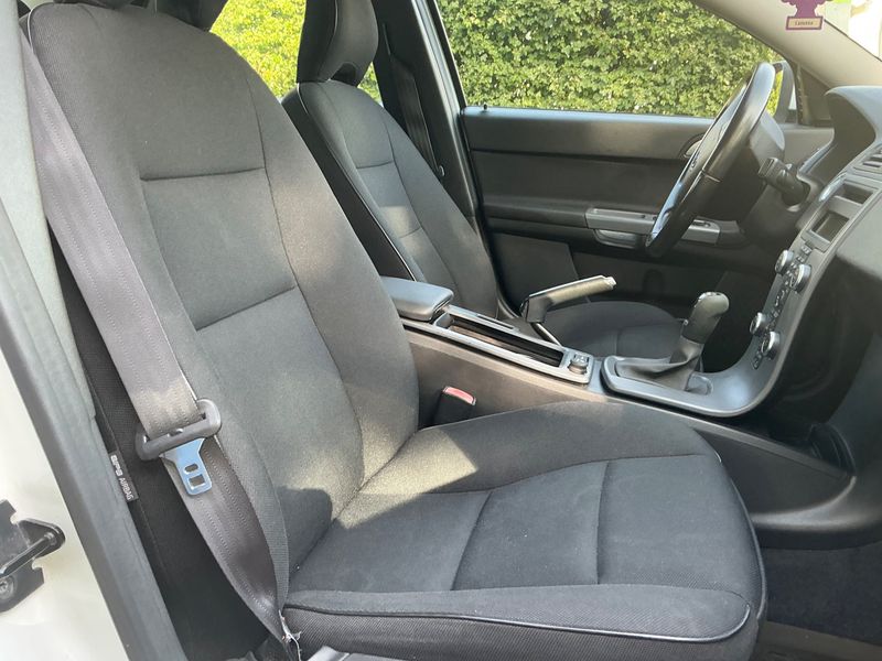 Volvo S40 1.6 DRIVe Kinetic 2012 – снимка 3