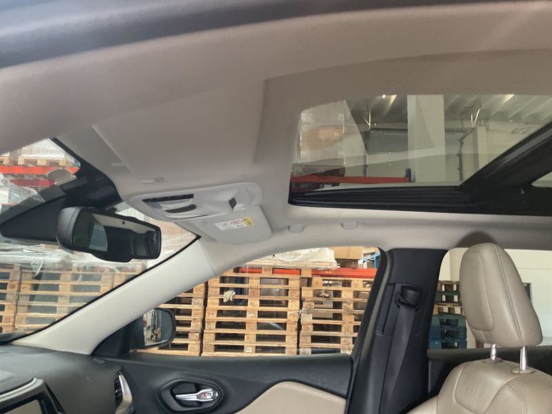 Jeep Cherokee 2.2 M-Jet Limited 4WD 2016 – снимка 38