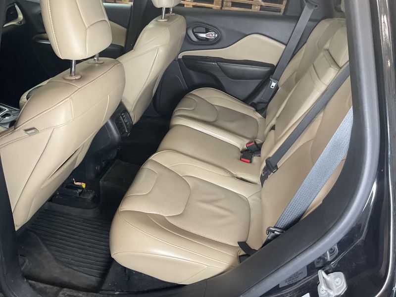 Jeep Cherokee 2.2 M-Jet Limited 4WD 2016 – снимка 36