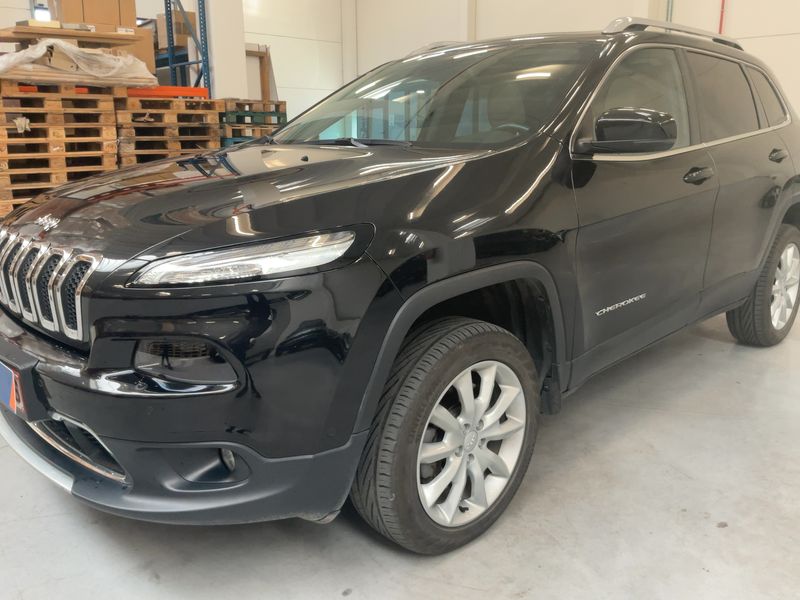 Jeep Cherokee 2.2 M-Jet Limited 4WD 2016 – снимка 2