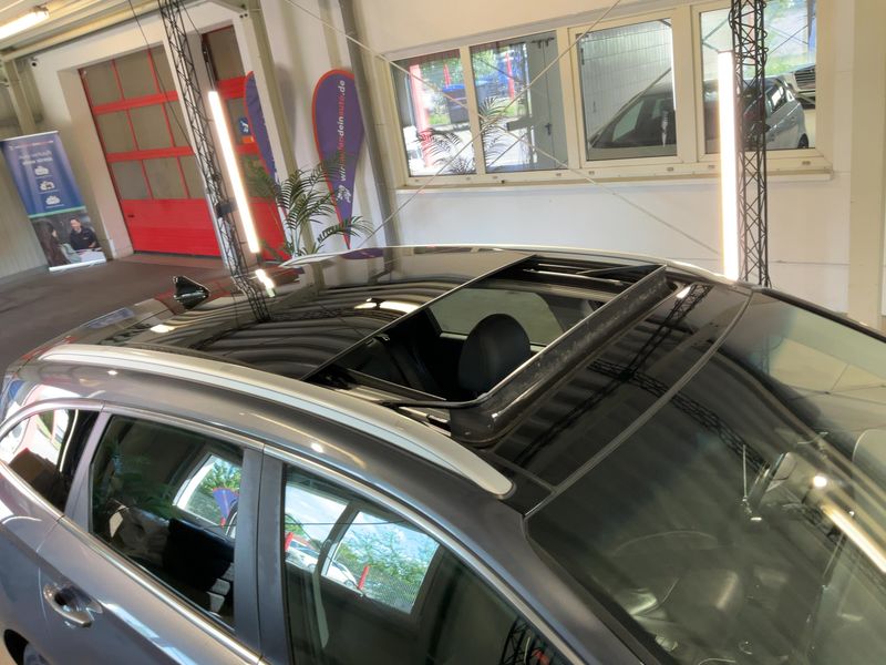 Hyundai i30 1.6 CRDi Premium 2019 – снимка 14