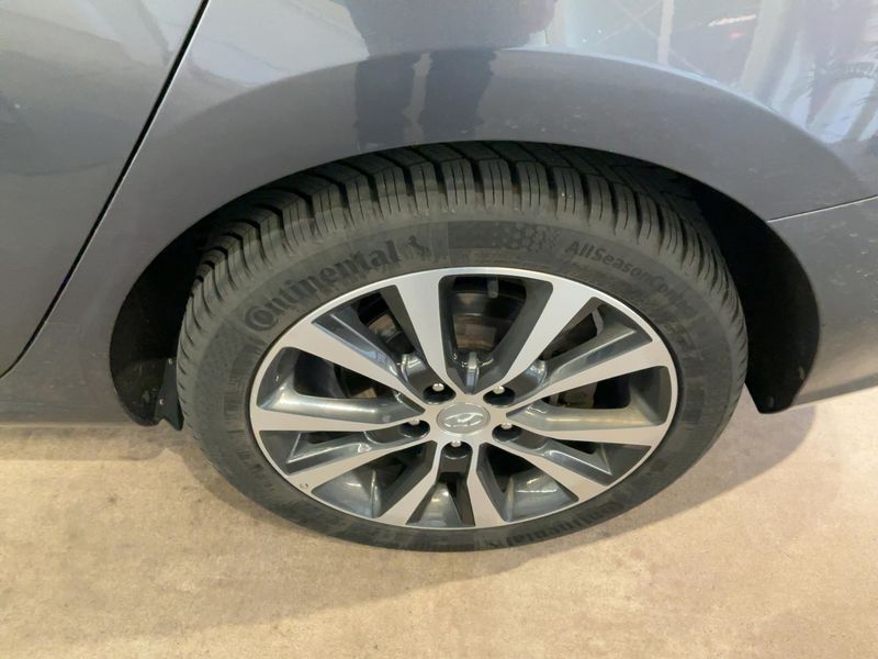 Hyundai i30 1.6 CRDi Premium 2019 – снимка 6