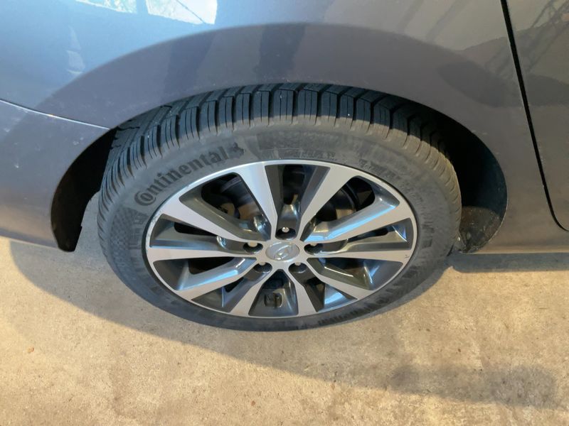 Hyundai i30 1.6 CRDi Premium 2019 – снимка 10