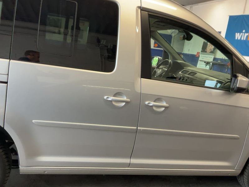 Volkswagen Caddy 1.4 TSI Comfortline BlueMotion Tech 2019 – снимка 10