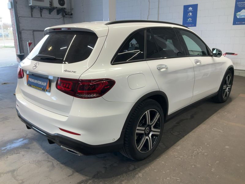 Mercedes-Benz GLC-Klasse GLC 220 d 4Matic AMG Line 2020 – снимка 8