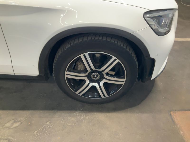 Mercedes-Benz GLC-Klasse GLC 220 d 4Matic AMG Line 2020 – снимка 11